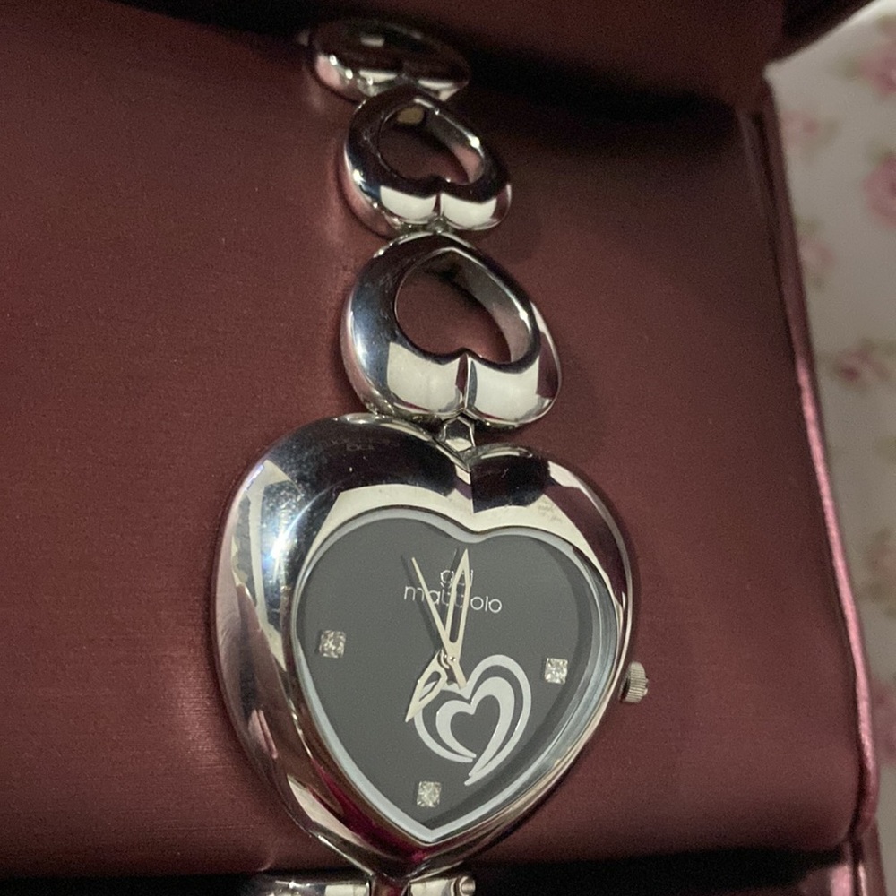Gai Mattiolo silver heart watch.